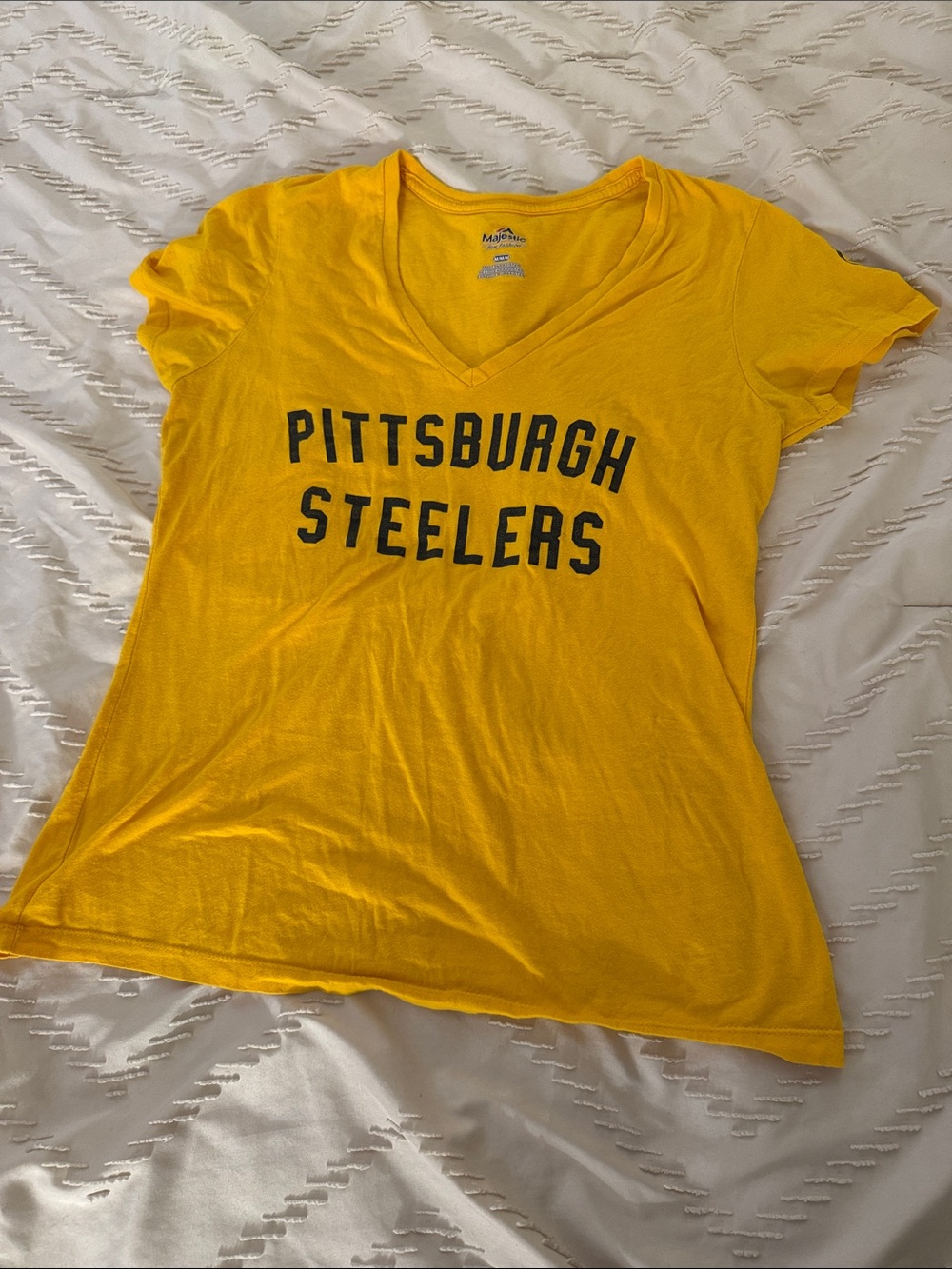 Majestic Gold Pittsburgh Steelers Fan V-Neck Tee - Picture 1 of 6